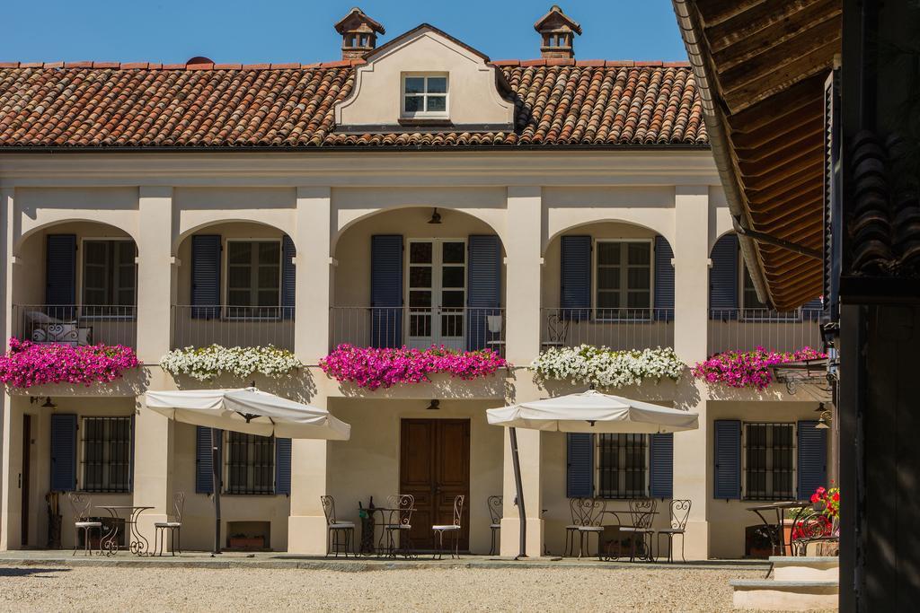 Marcarini Agriturismo Neviglie Ngoại thất bức ảnh