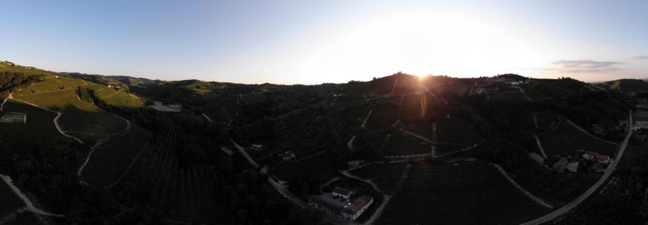 Marcarini Agriturismo Neviglie Ngoại thất bức ảnh